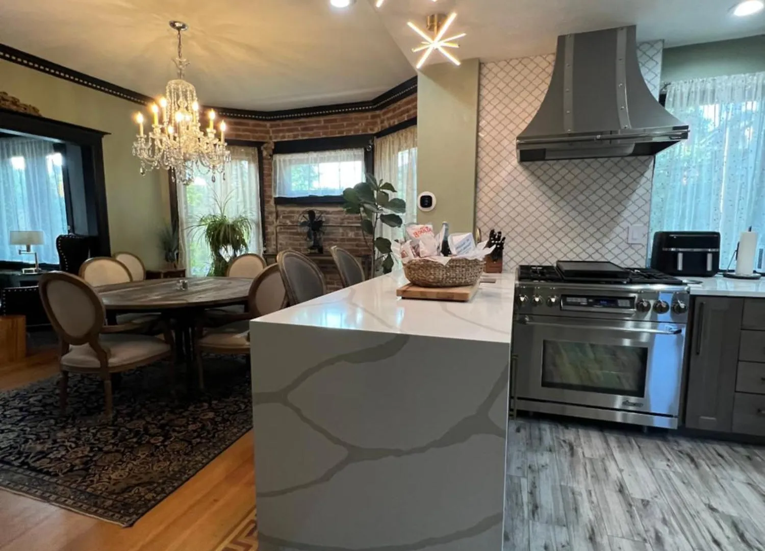 5 Bedroom Luxurious-Gem Mansion In Heart Of Denver