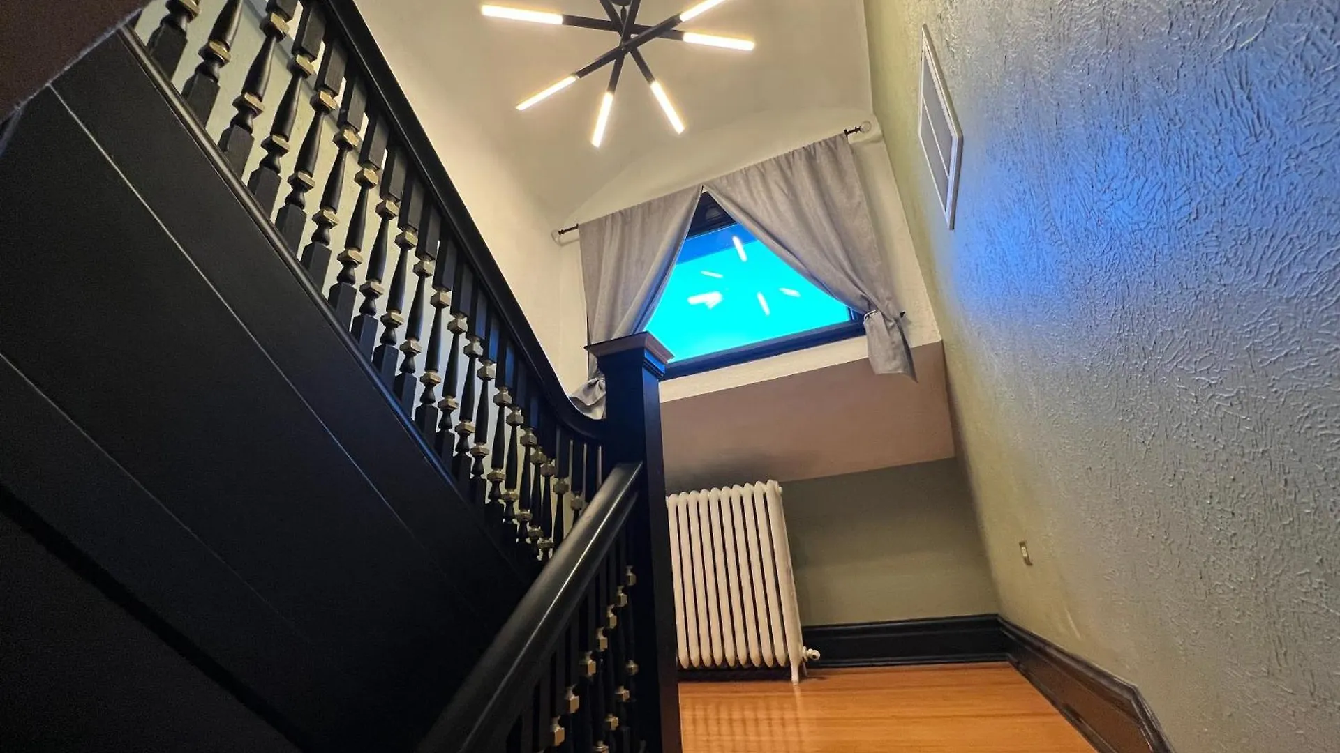 5 Bedroom Luxurious-Gem Mansion In Heart Of Denver Holiday home